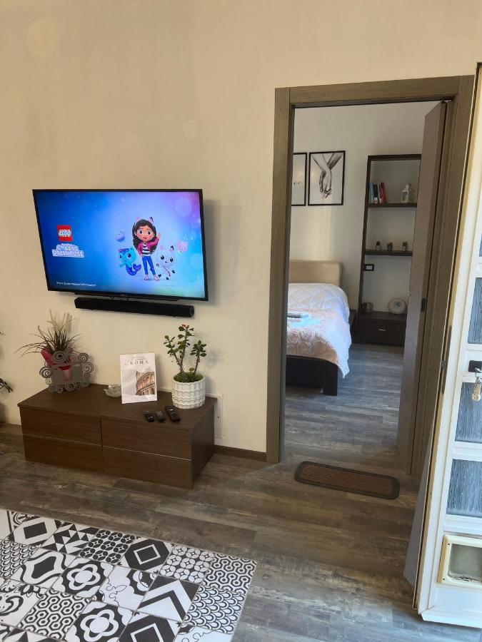 Casa Bravetta - Parking Private Apartment Rome Exterior photo