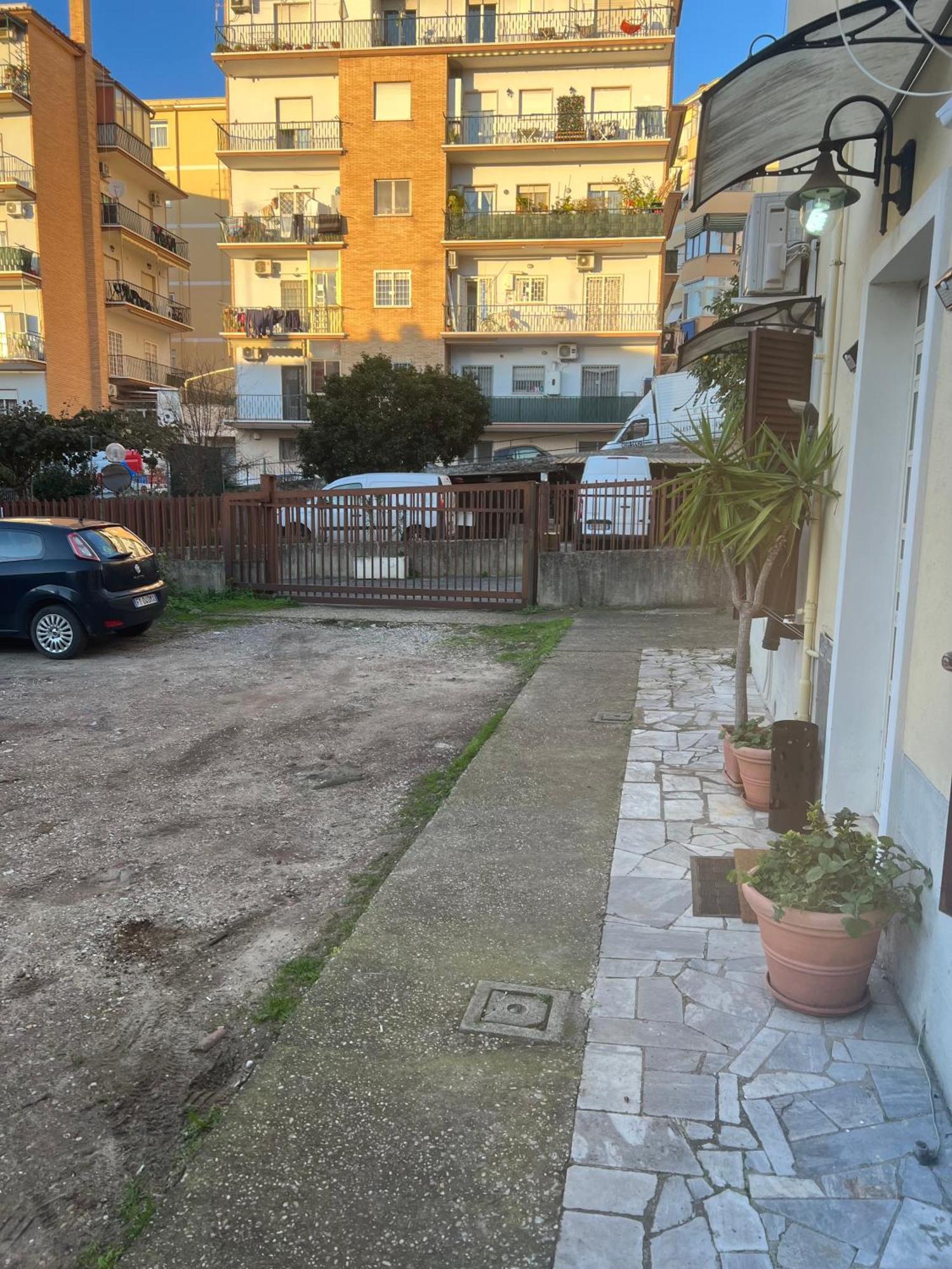 Casa Bravetta - Parking Private Apartment Rome Exterior photo